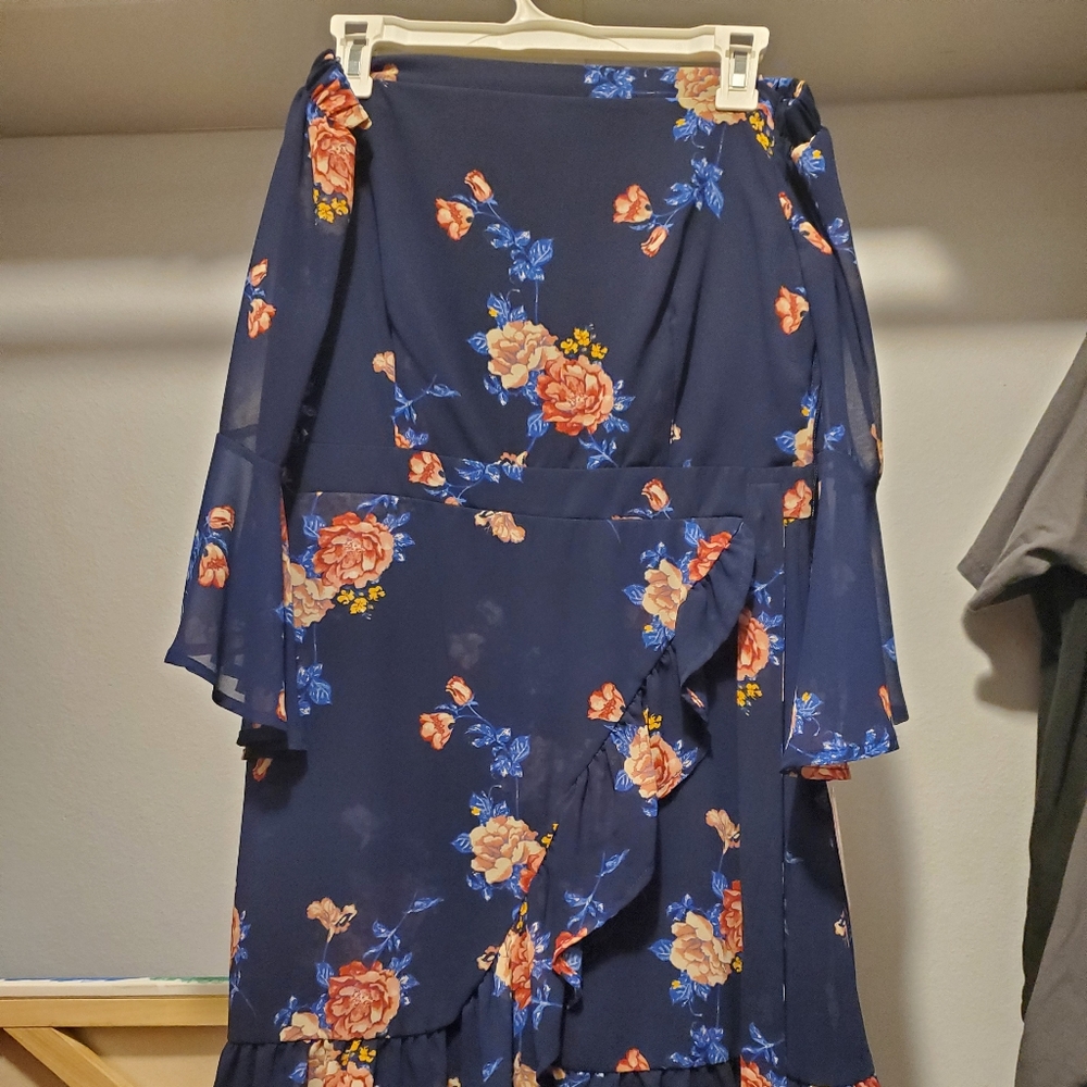 Off the shoulder Floral Dress